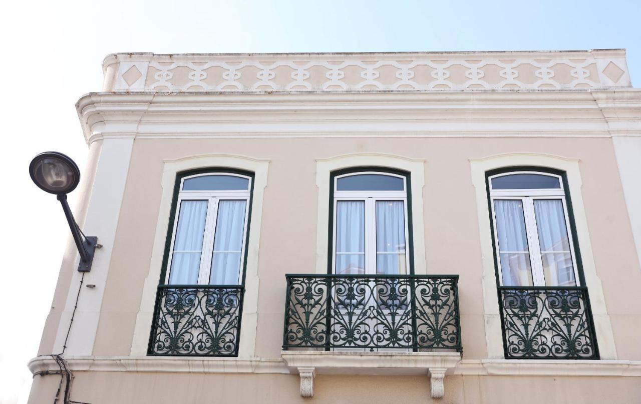 Glass Boutique - Rooms & Suites Marinha Grande Exteriör bild