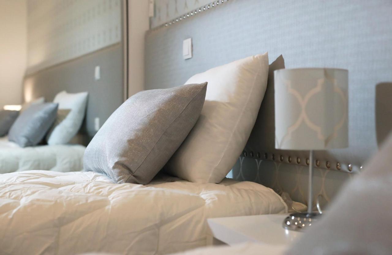 Glass Boutique - Rooms & Suites Marinha Grande Exteriör bild