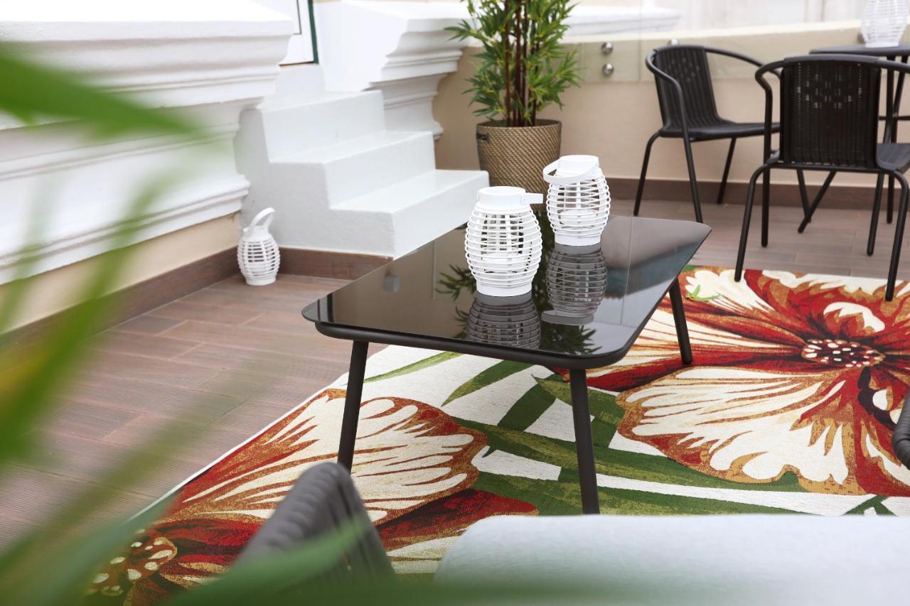 Glass Boutique - Rooms & Suites Marinha Grande Exteriör bild