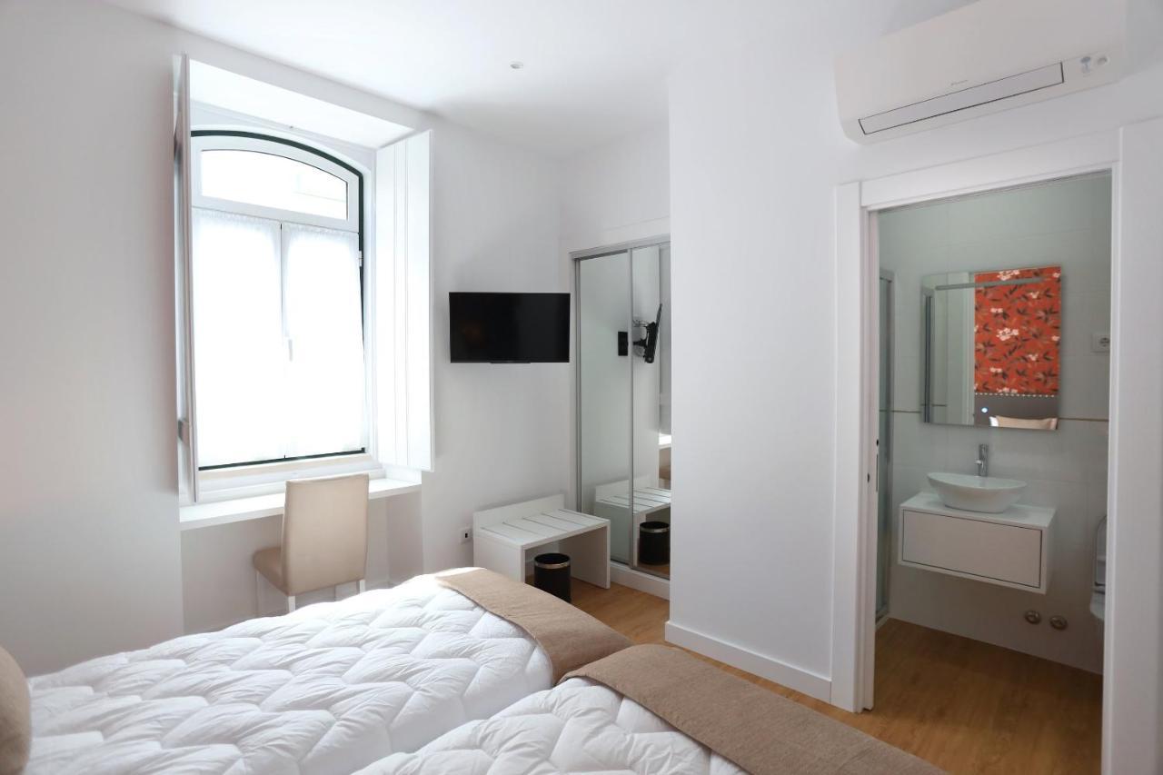 Glass Boutique - Rooms & Suites Marinha Grande Exteriör bild