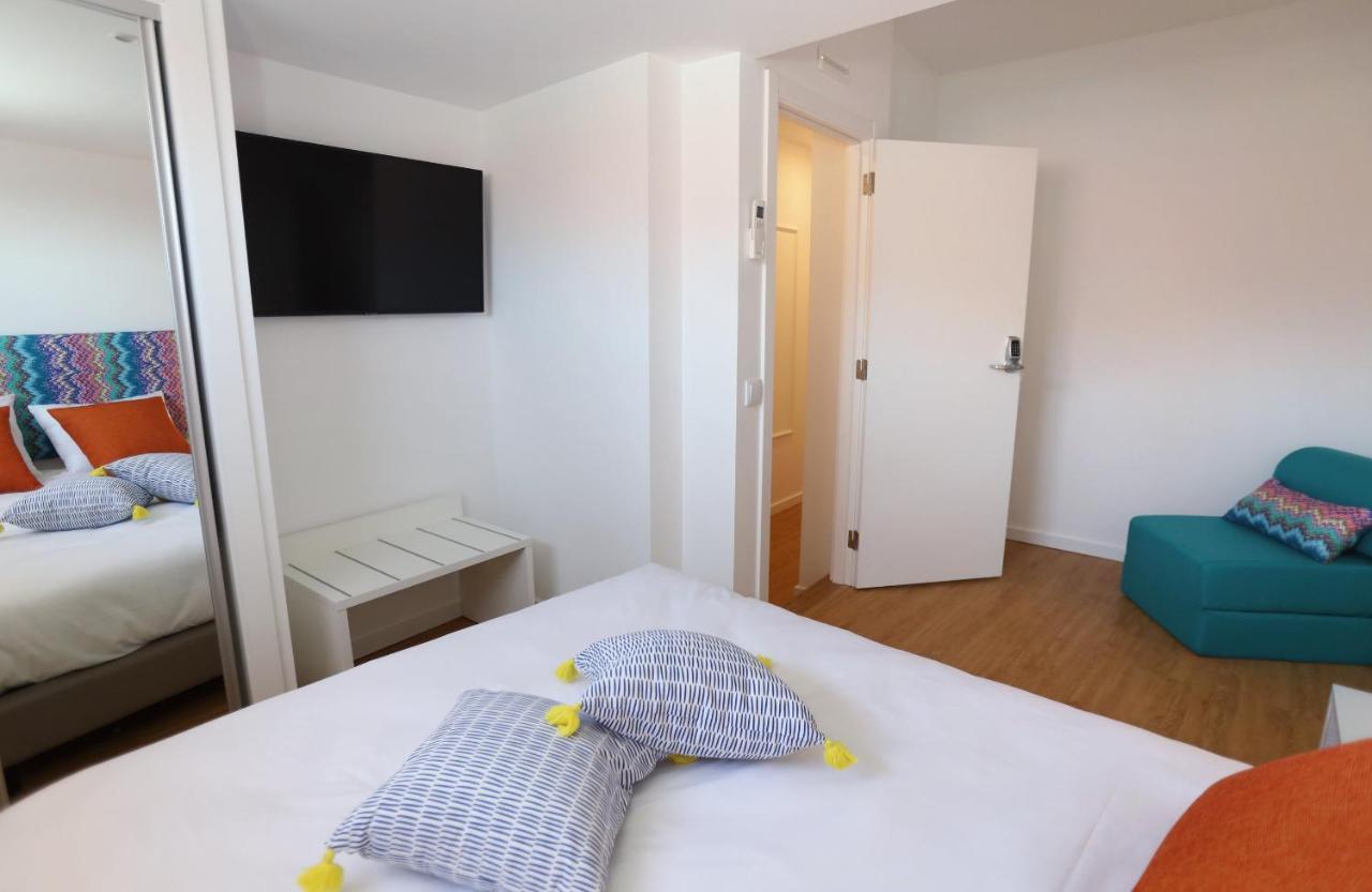 Glass Boutique - Rooms & Suites Marinha Grande Exteriör bild