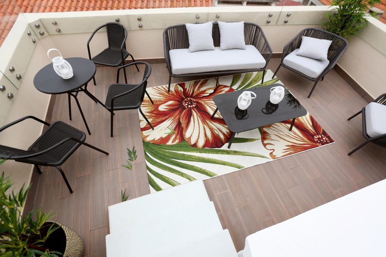 Glass Boutique - Rooms & Suites Marinha Grande Exteriör bild